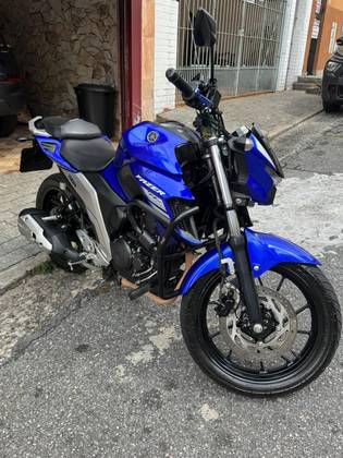 YAMAHA FZ25 FAZER ABS 